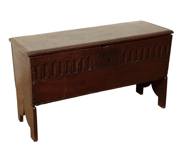 A 17TH CENTURY OAK SIX-PLANK COFFER