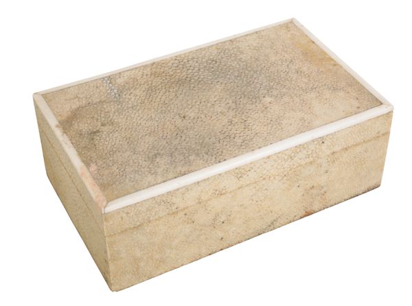 A SHAGREEN CIGARETTE BOX