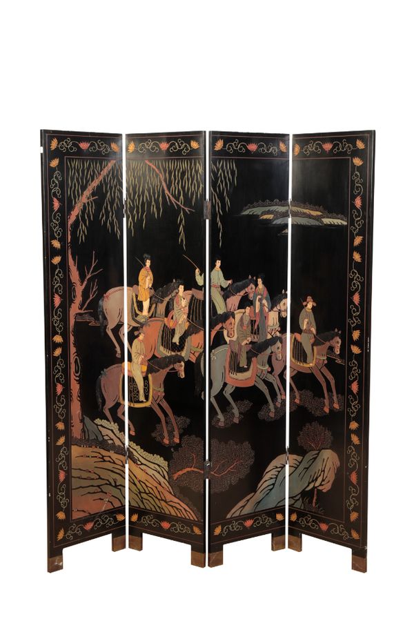 A BLACK LACQUERED SCREEN