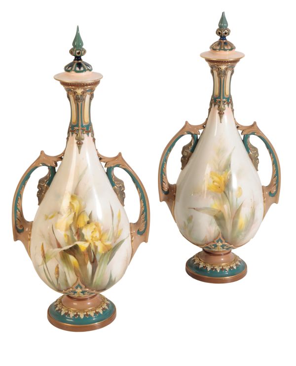 A LARGE PAIR OF HADLEY'S WORCESTER PEDESTAL VASES