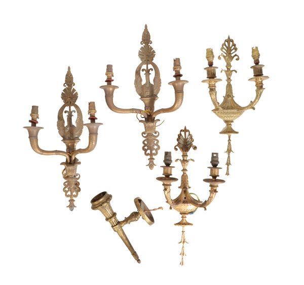 A NEAR PAIR OF GILT METAL TWIN LIGHT WALL APPLIQUES IN GEORGE III STYLE
