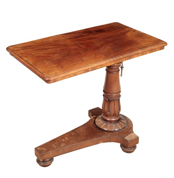 AN EARLY 19TH CENTURY MAHOGANY READING TABLE