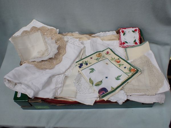 A COLLECTION  OF LINENS AND TABLECLOTHS