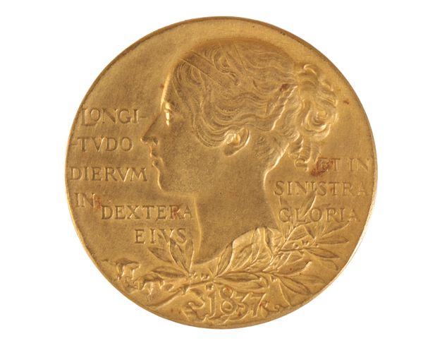 A QUEEN VICTORIA  1837 - 1897 GOLD MEDAL