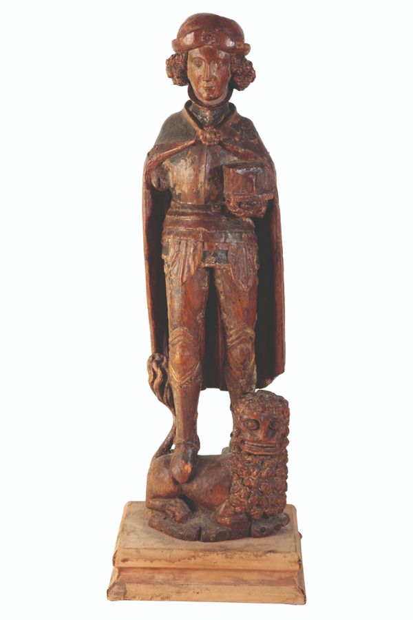 A NORTH EUROPEAN CARVED  WOOD FIGURE OF A KNIGHT