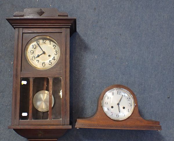 A 192OS OAK CASED WALL CLOCK