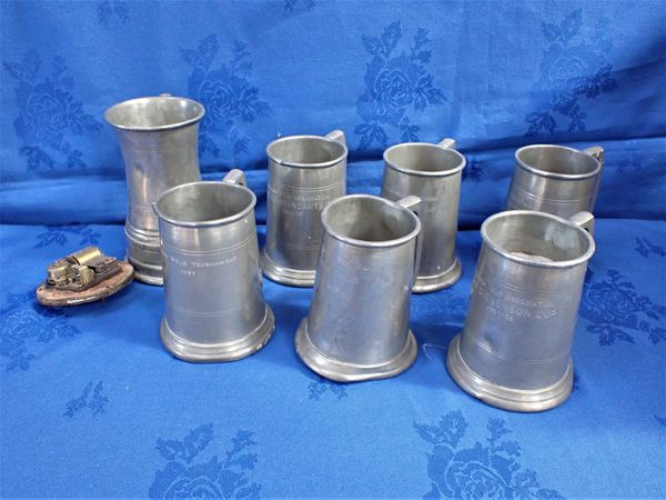 A COLLECTION OF PEWTER TANKARDS