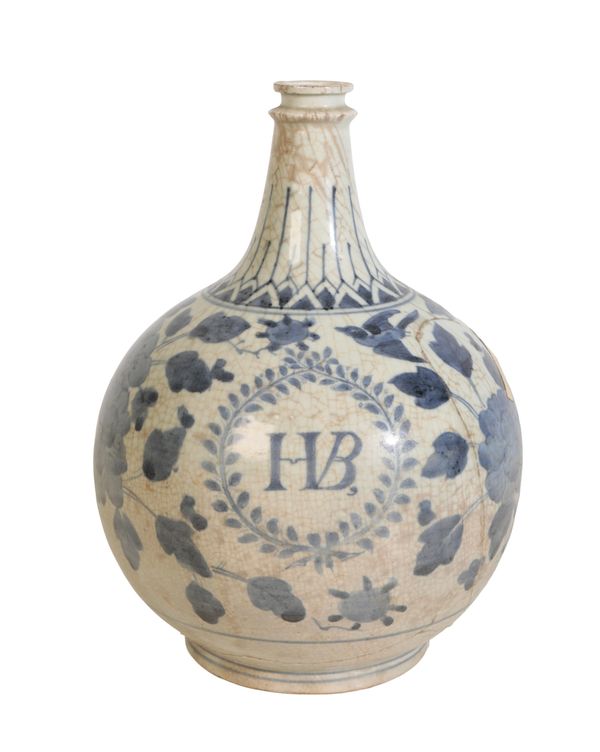 A JAPANESE BLUE AND WHITE BOTTLE VASE