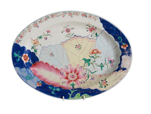 A CHINESE OVAL TOBACCO LEAF PATTERN DISH