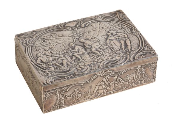 A 19TH CENTURY SILVER BOX
