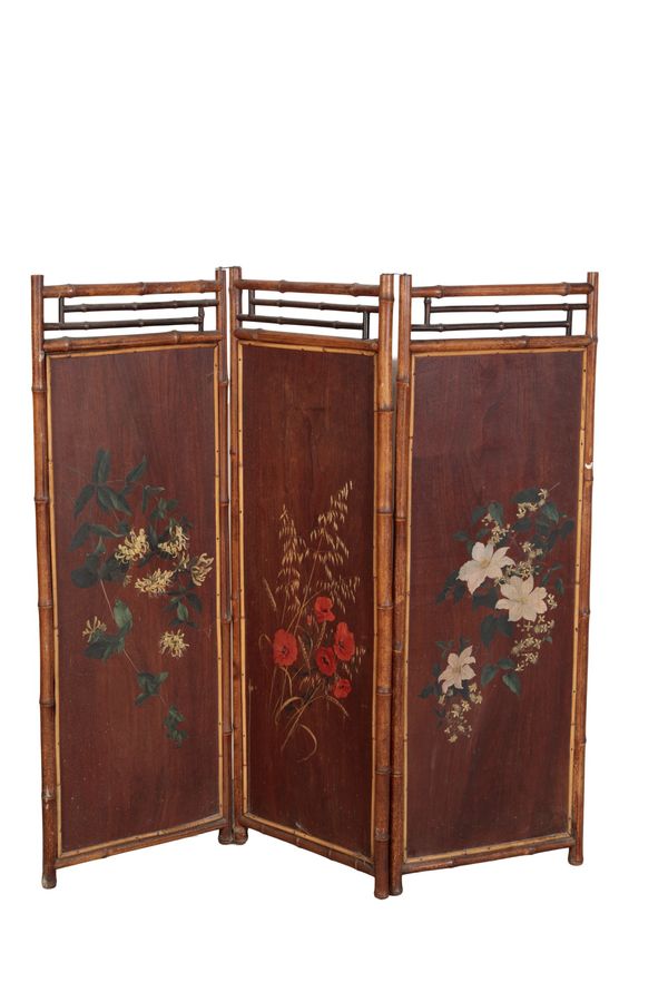 A PAINTED BAMBOO FOLDING SCREEN