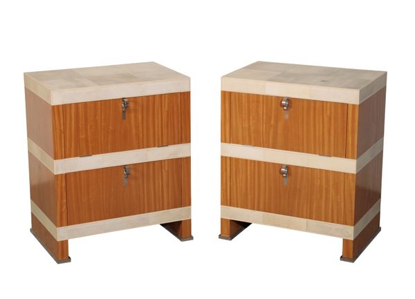 A PAIR OF ART DECO STYLE MAPLE, PARCHMENT AND IVORINE BEDSIDE CABINETS