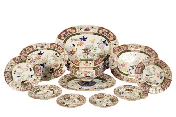 AN EXTENSIVE MASONS IRONSTONE DINNER SERVICE