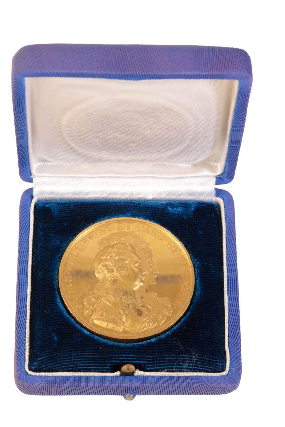 A GILT BRONZE MEDAL: GEORGE III, MARRIAGE OF THE PRINCE OF WALES, MEDAL, 1795