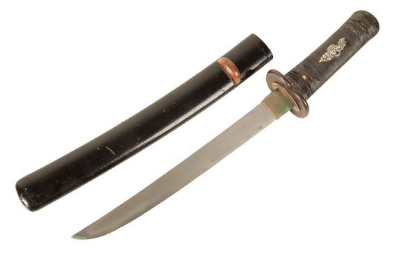 A JAPANESE TANTO