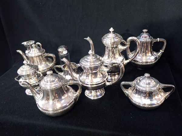 A WISKEMANN SILVER PLATED TEA POT