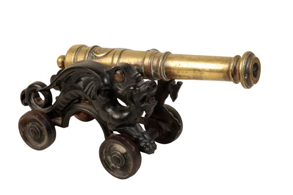 A LATE 19TH CENTURY MODEL OF A CANNON