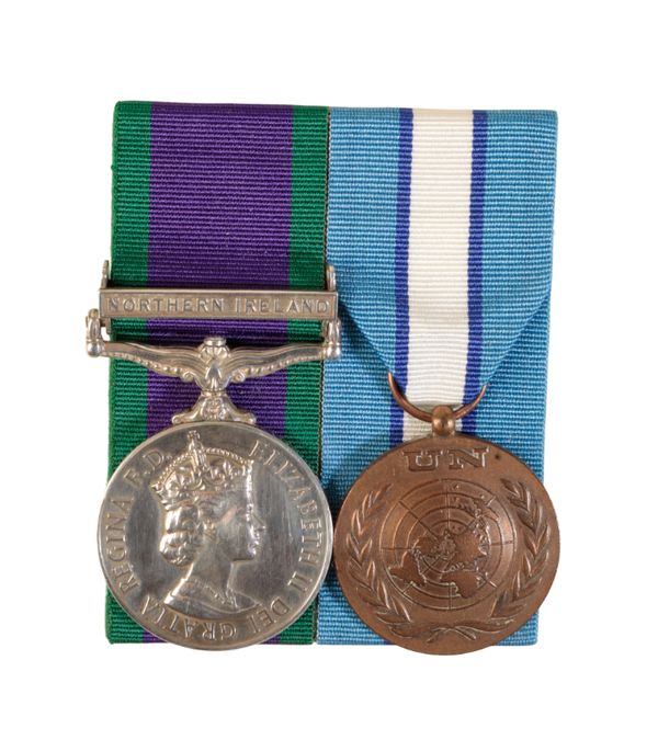 CAMPAIGN PAIR TO PTE HINKEN PARACHUTE REGIMENT