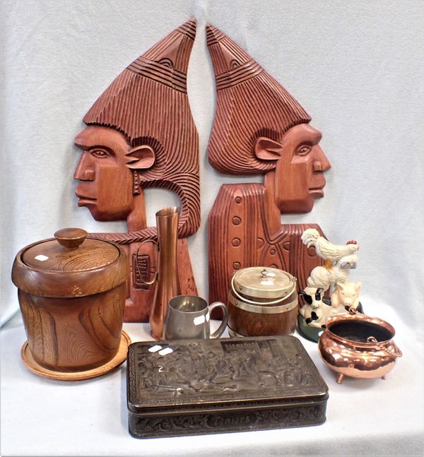 A COLLECTION OF WOODEN ITEMS AND OTHER SUNDRIES