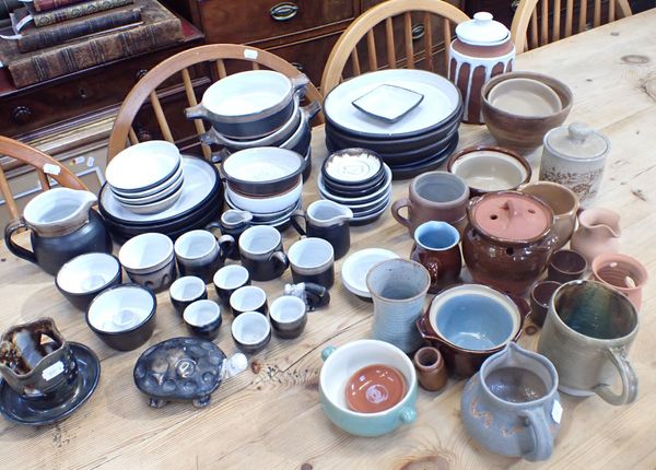 A COLLECTION OF SHANAGARRY POTTERY