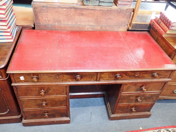 A GEORGE III MAHOGANY KNEEHOLE DESK