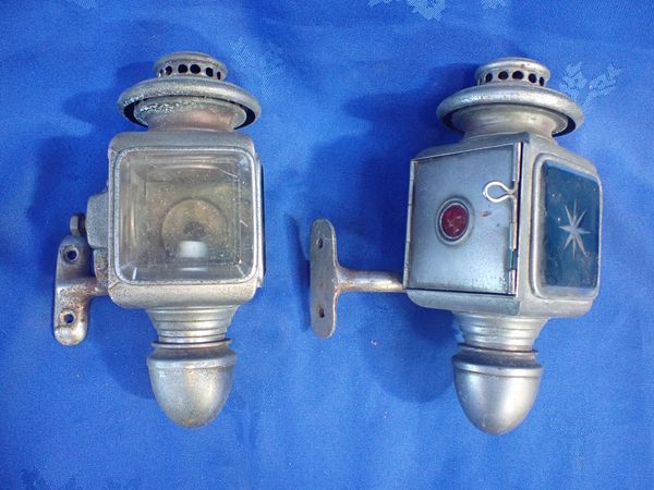 A PAIR OF MOTOR OR CARRIAGE LAMPS, POSSIBLY FRENCH