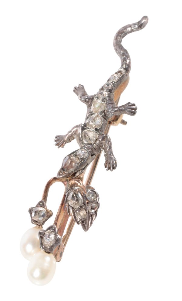 A DIAMOND AND CULTURED PEARL SALAMANDER BROOCH