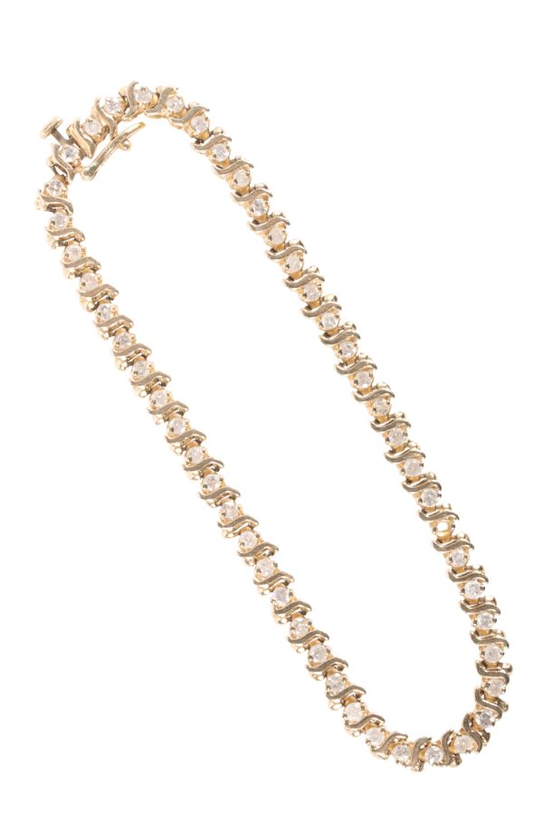 A DIAMOND LINE BRACELET