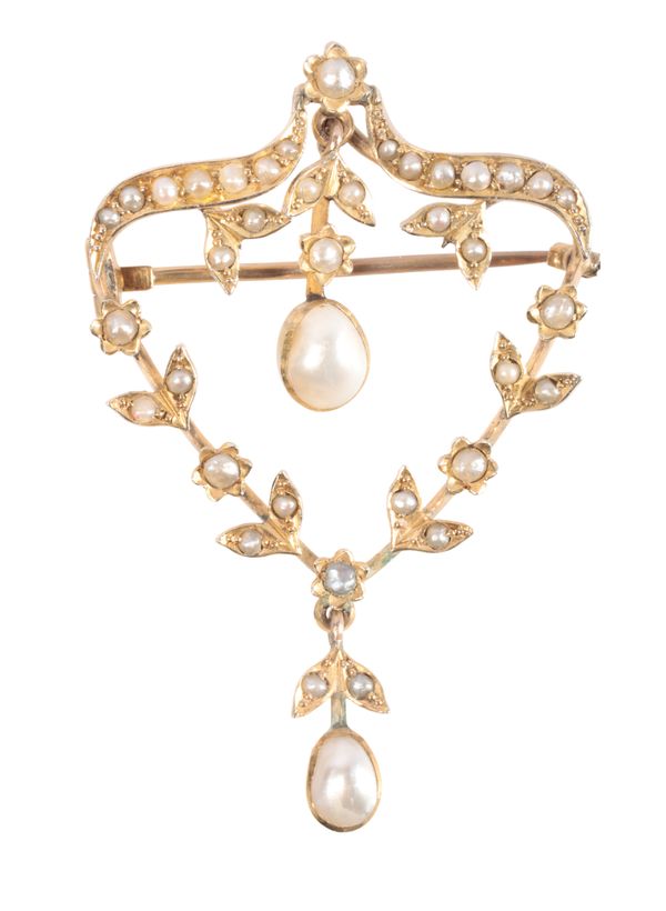 AN EDWARDIAN 9CT GOLD AND PEARL PENDANT/BROOCH