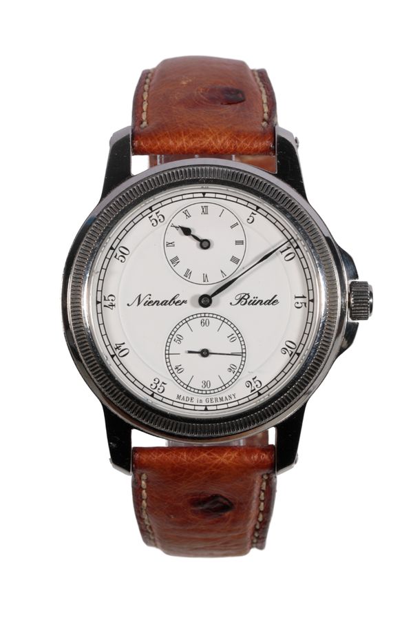 NIENABER BUNDE: A GENTLEMAN'S STAINLESS STEEL WRISTWATCH