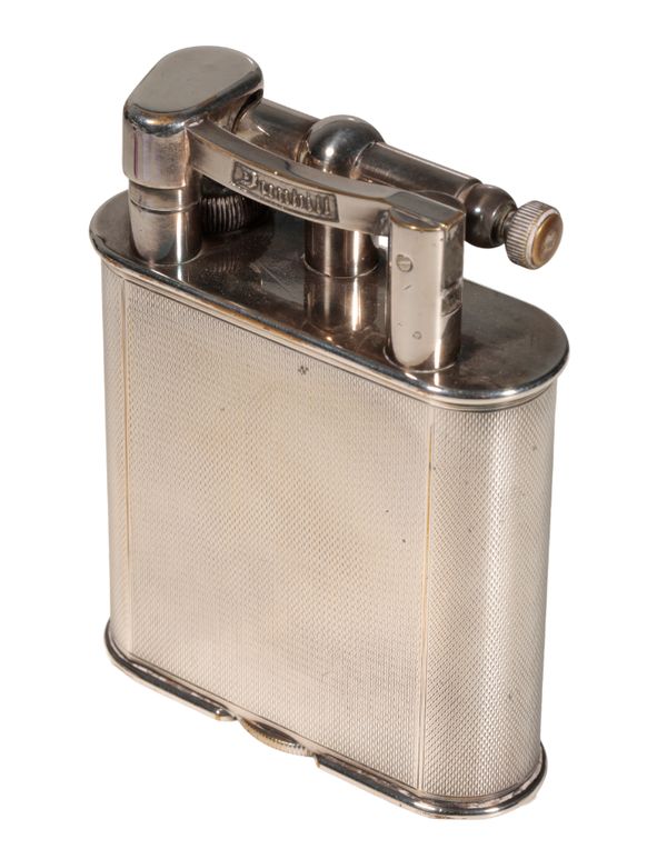 DUNHILL: A SILVER PLATED TABLE LIGHTER