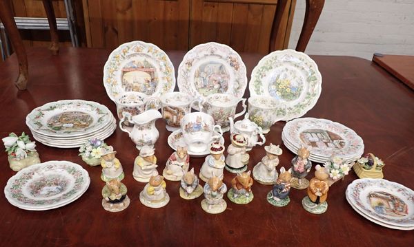 A LARGE COLLECTION OF ROYAL DOULTON BRAMLEY HEDGE WARES