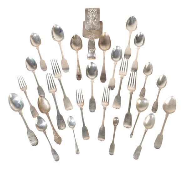 A LARGE QUANTITY OF SILVER FLATWARE