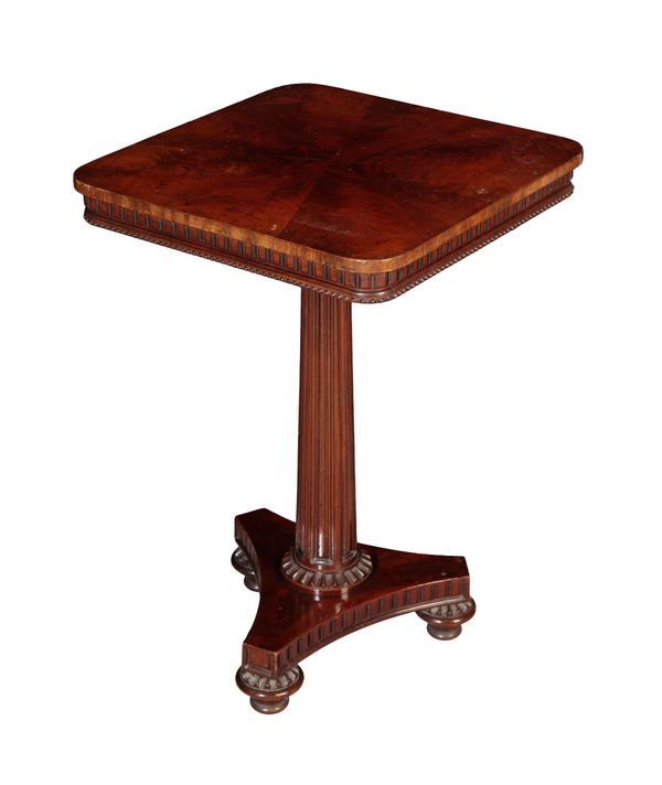A WILLIAM IV MAHOGANY OCCASIONAL TABLE
