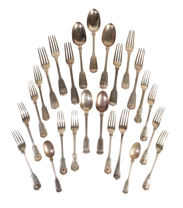 A QUANTITY OF SILVER FLATWARE