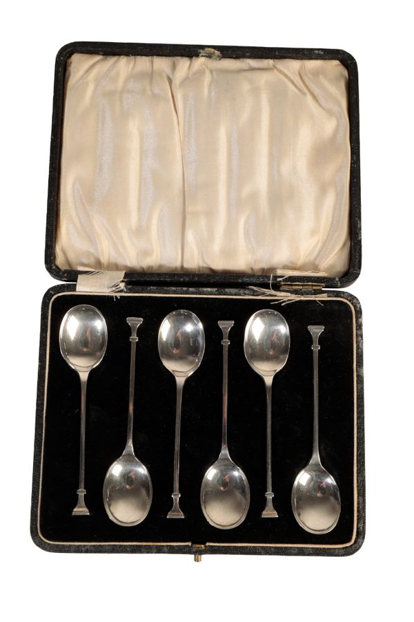 A SET OF SIX SILVER COFFEE SPOONS