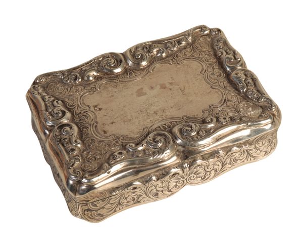 A VICTORIAN SILVER SNUFF BOX