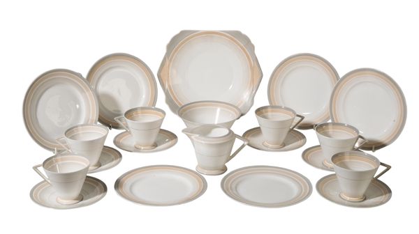 A SHELLEY TEA SET