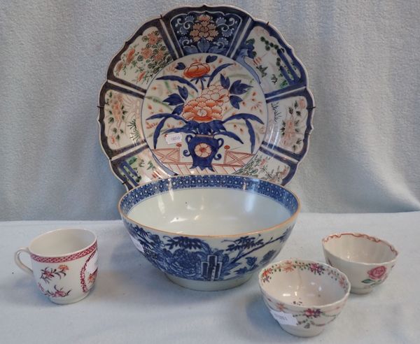 JAPANESE IMARI DISH AND A CHINESE BLUE AND WHITE BOWL