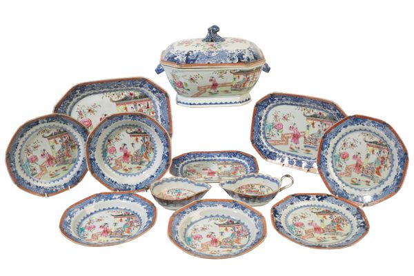 A CHINESE EXPORT FAMILLE ROSE PART DINNER SERVICE