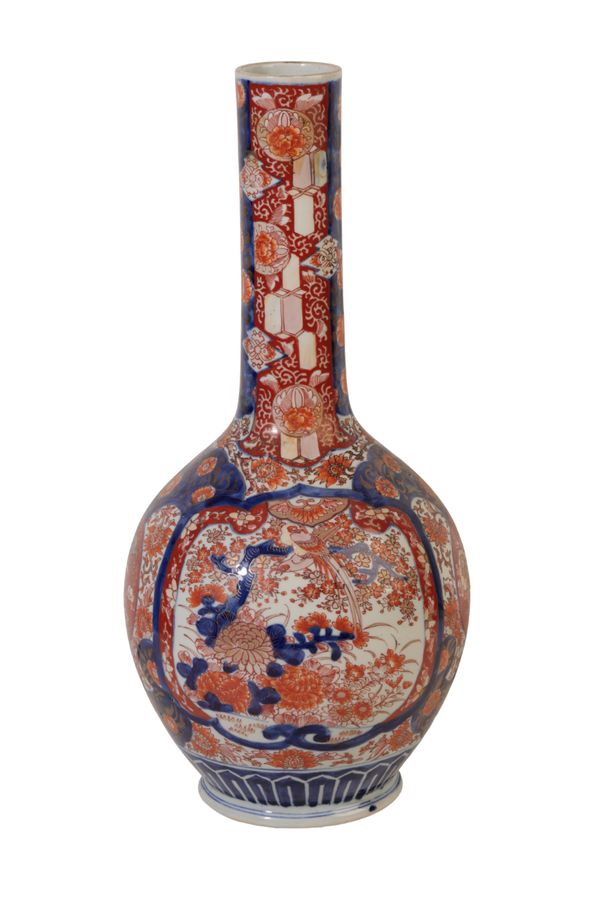 A JAPANESE IMARI BOTTLE VASE