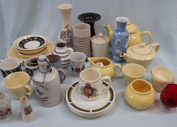 A COLLECTION OF TEAWARE