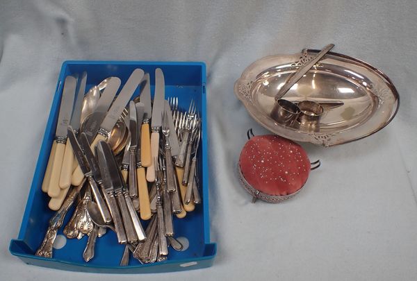 A COLLECTION OF SILVER-PLATED FLATWARE