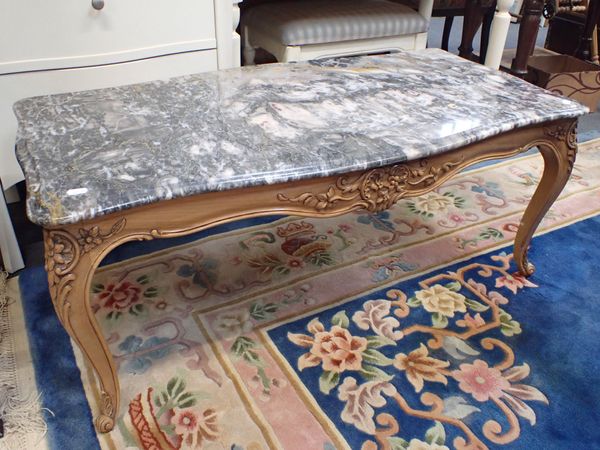 A LOUIS XV STYLE COFFEE TABLE WITH MARBLE  TOP