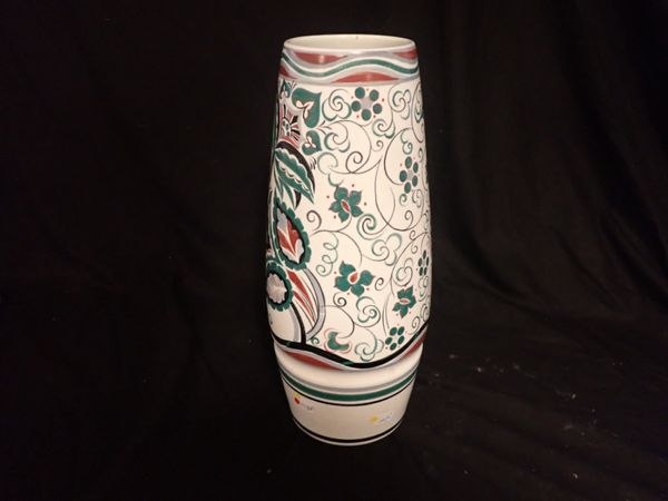 A LARGE POOLE POTTERY VASE