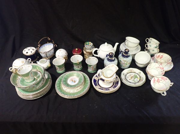 A COLLECTION OF ENGLISH AND CONTINENTAL CERAMICS