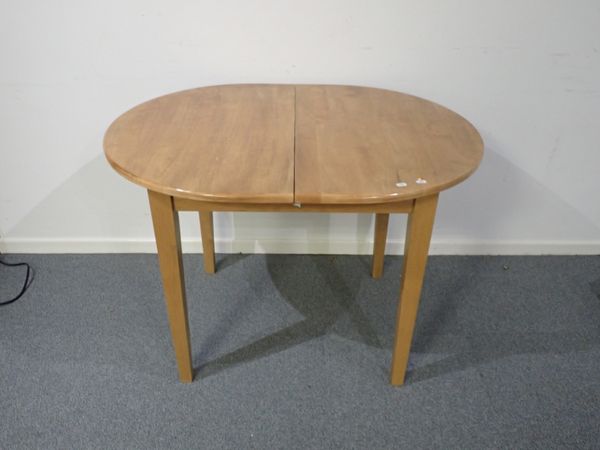 A MODERN LIGHT WOOD DINING TABLE (add to line 86)