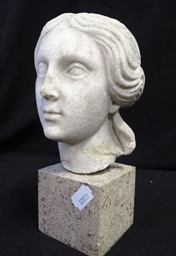 REPRODUCTION ROMAN HEAD