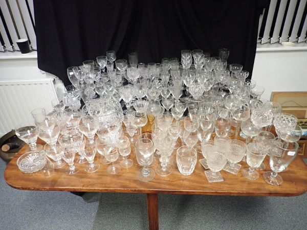 A LARGE COLLECTION OF GLASSWARE