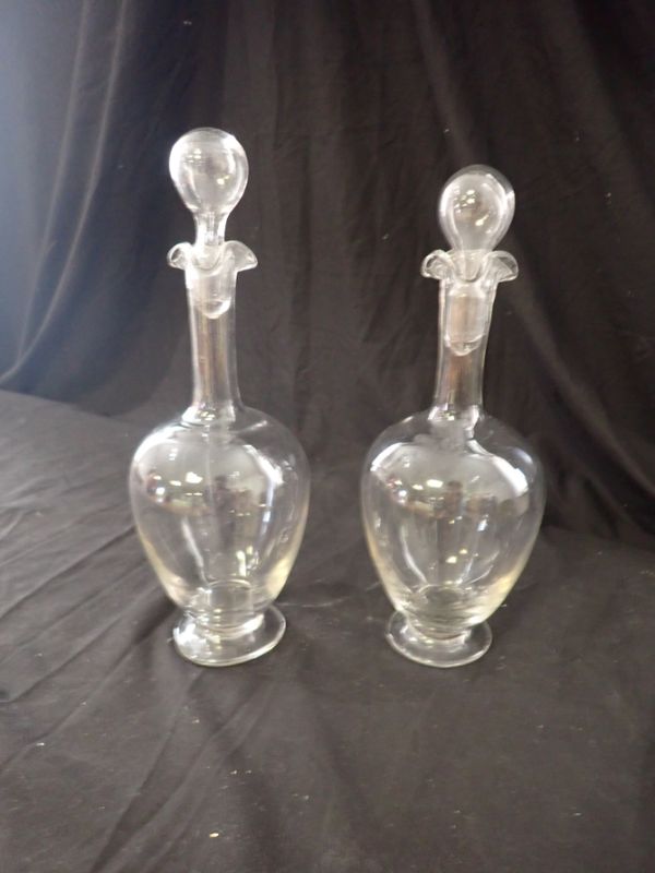 A PAIR OF 19TH CENTURY GLASS DECANTERS